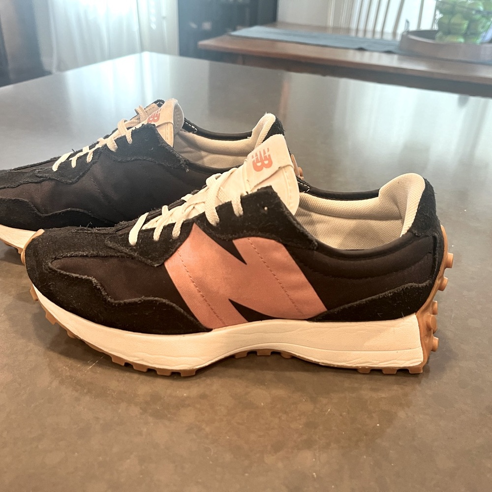 New Balance 327 Sneakers- Size 9